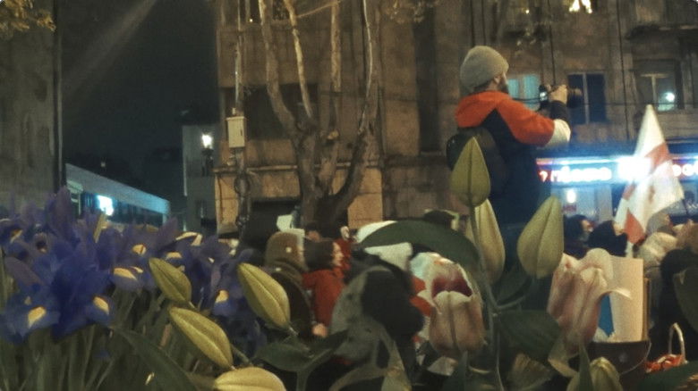 кадр из фильма Fragments on Resistance