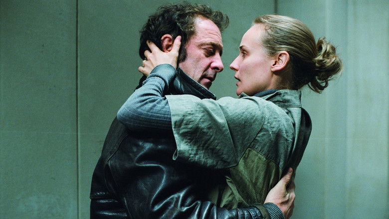 кадр из фильма Все ради нее