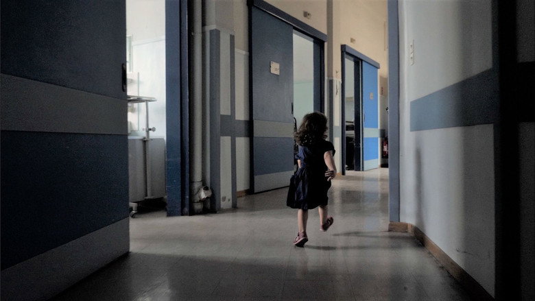 кадр из фильма Το Καταφύγιο στην Ομόνοια