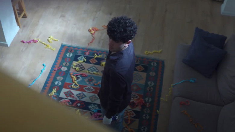 кадр из фильма Confetti