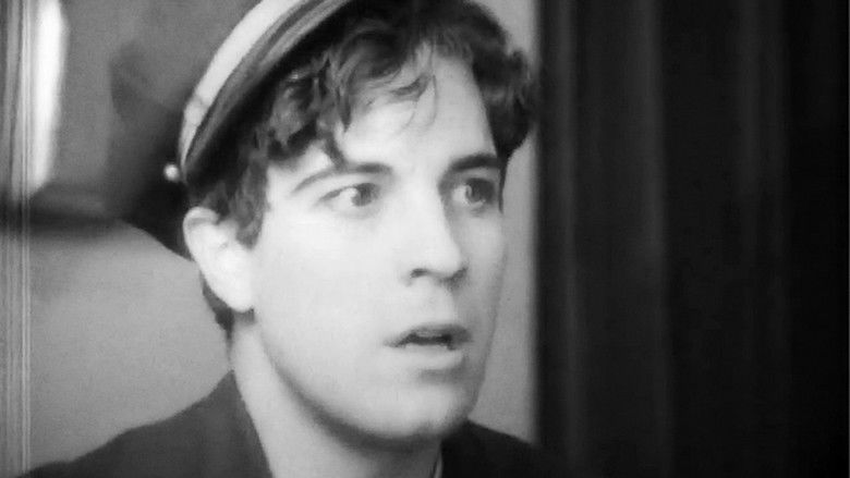 кадр из фильма Через Сингапур