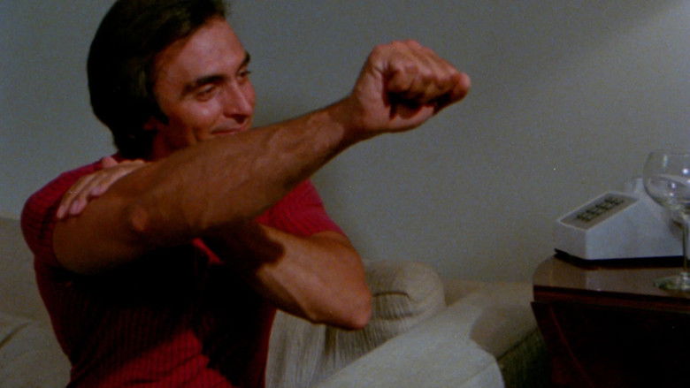 кадр из фильма Hot Honey