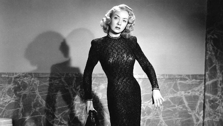 кадр из фильма FBI Girl