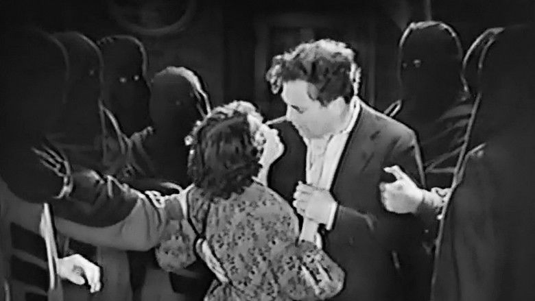 кадр из фильма The Mating Call