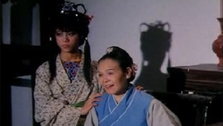 кадр из фильма 赶尸艳谈