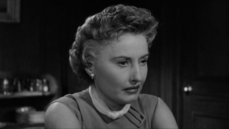 кадр из фильма Преступление страсти