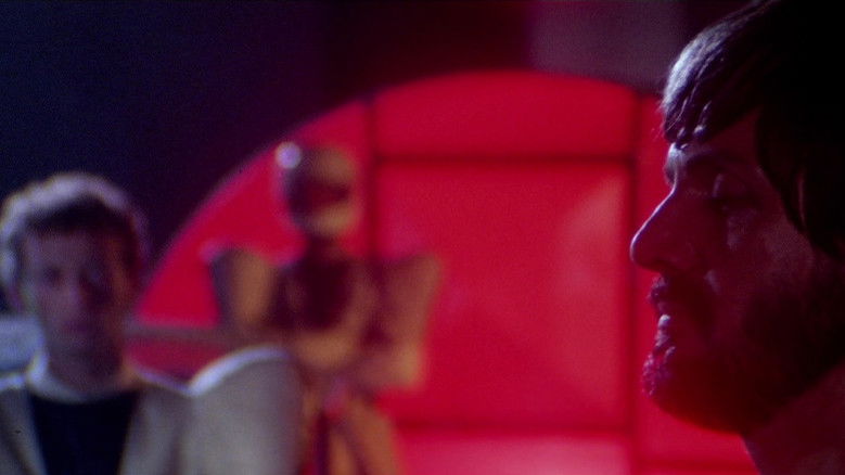 кадр из фильма Новые варвары