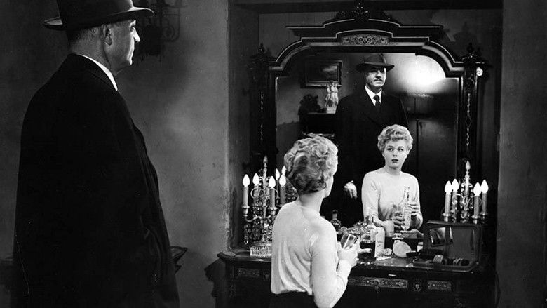 кадр из фильма Take One False Step