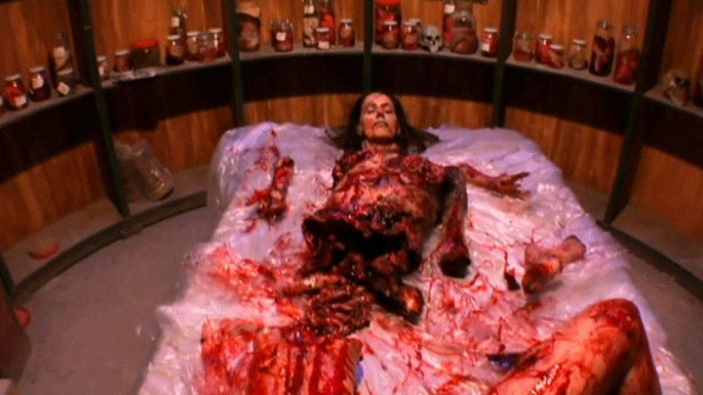 кадр из фильма Шоу ужасов Убальдо Терцани