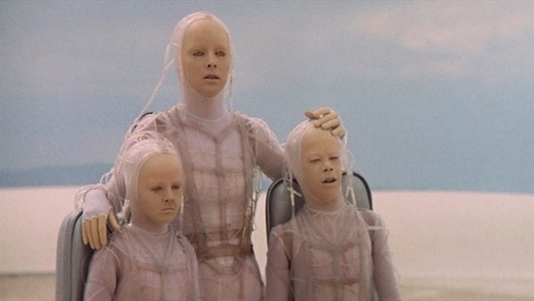 кадр из фильма Человек, который упал на Землю