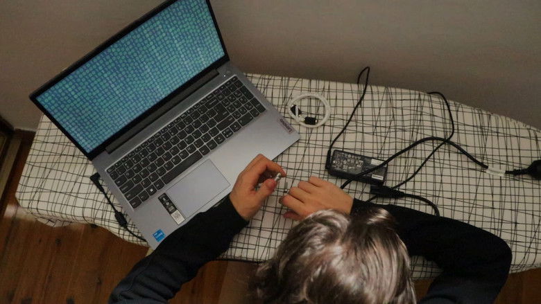 кадр из фильма Iris