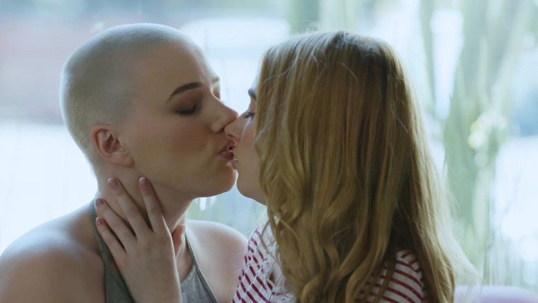 кадр из фильма Girls Kissing Girls 22