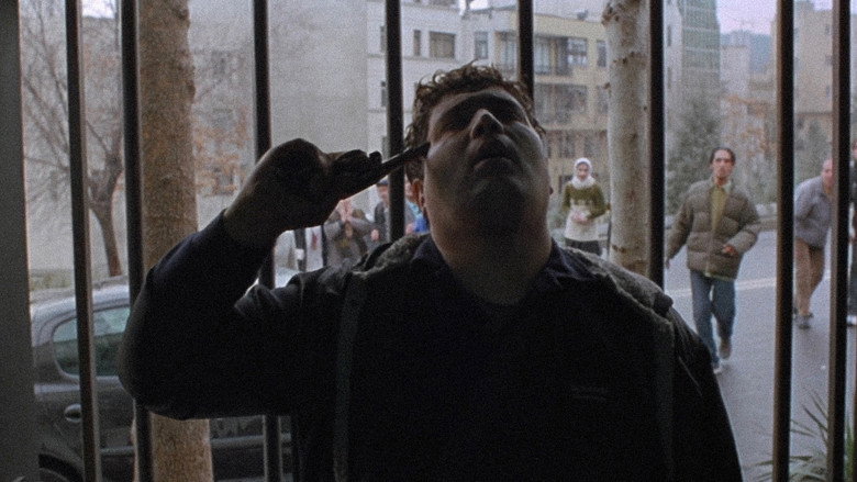 кадр из фильма Багровое золото