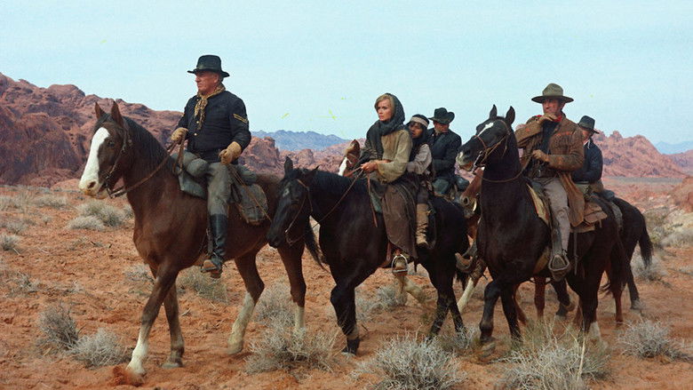 кадр из фильма Восходящая Луна