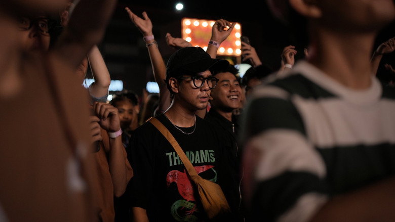 кадр из фильма Operasi Pesta Pora