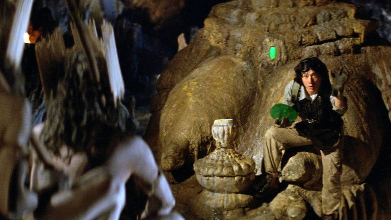 кадр из фильма Доспехи Бога 2: Операция Кондор