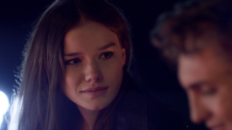 кадр из фильма Икс