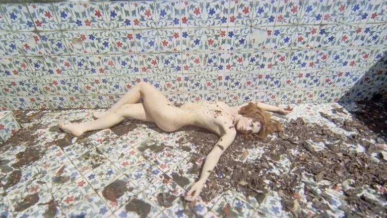 кадр из фильма Любовь и смерть в божественном саду