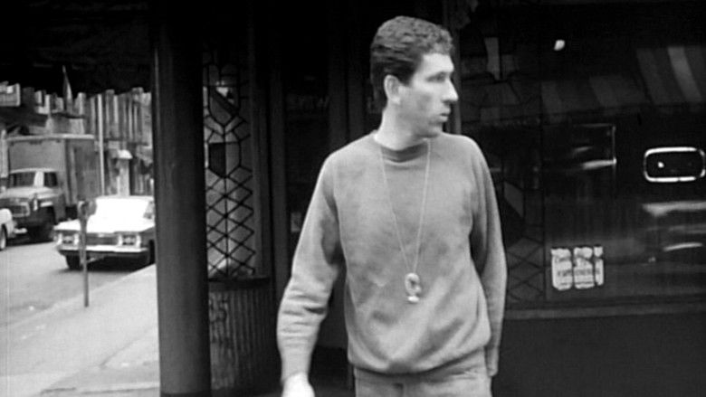 кадр из фильма The Moving Finger