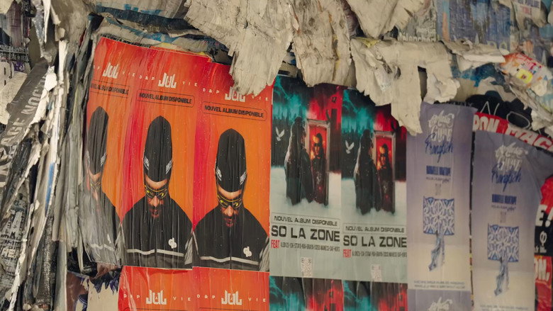 кадр из фильма Team JuL