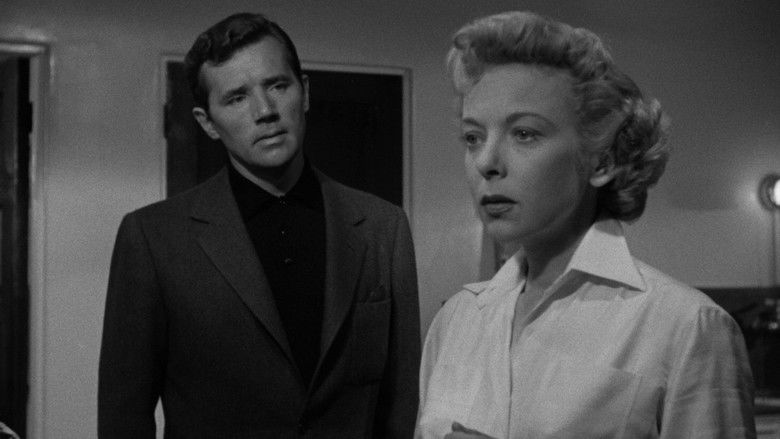 кадр из фильма Дженнифер