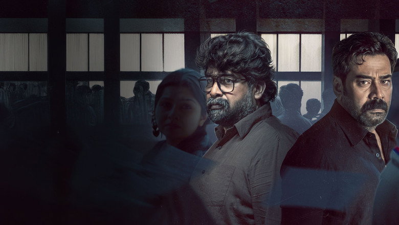 кадр из фильма വലത് വശത്തെ കള്ളൻ