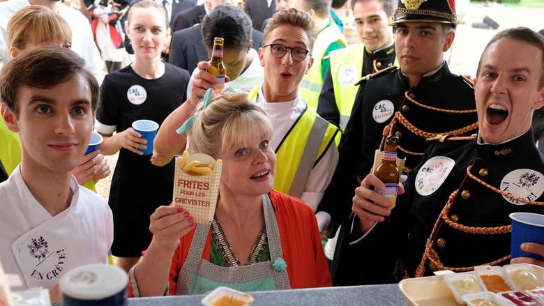 кадр из фильма Семейка с приветом 3: День выборов по-французски