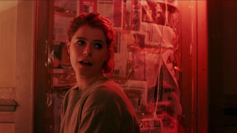 кадр из фильма Red Light