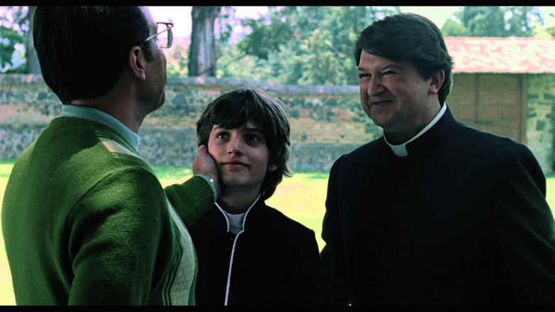 кадр из фильма Безупречное послушание