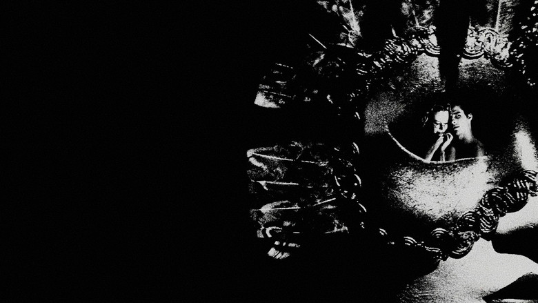 кадр из фильма С широко закрытыми глазами