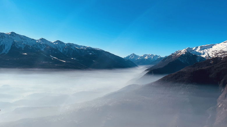 кадр из фильма Oltre la valle