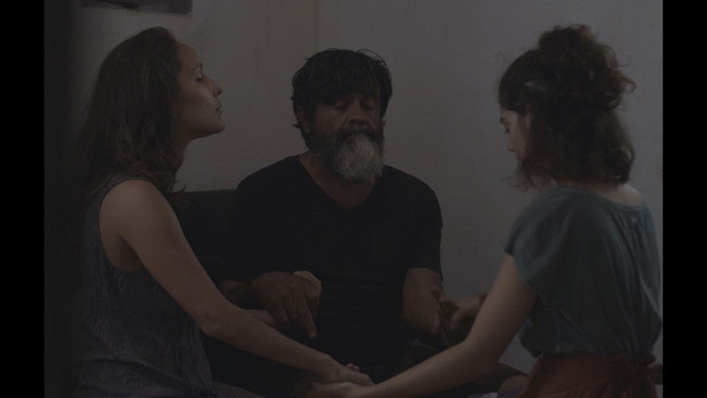 кадр из фильма Não Nos Deixeis