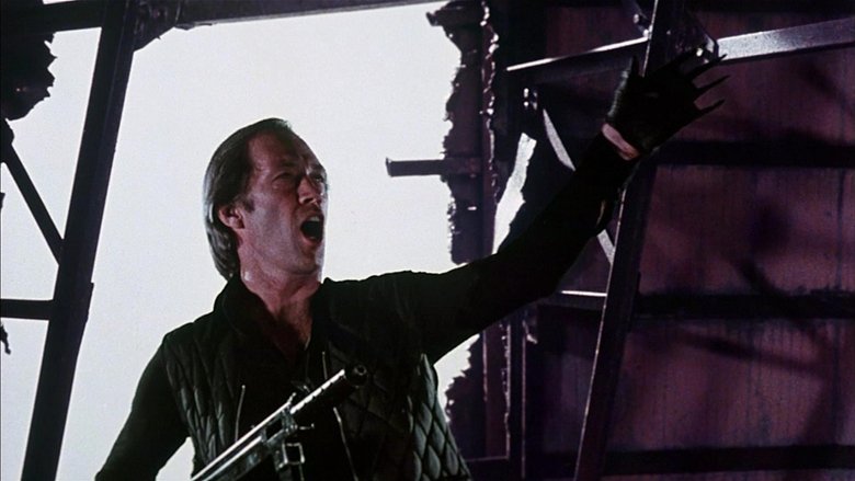 кадр из фильма Кью