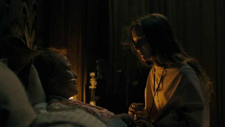 кадр из фильма Спасительница