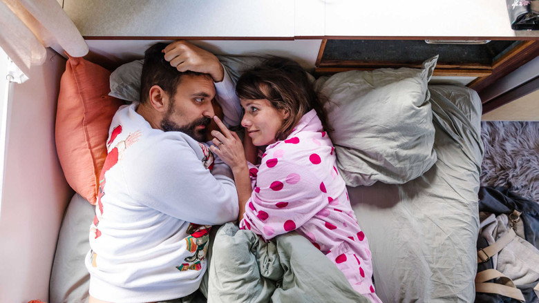 кадр из фильма В сексе втроем нет «Я»