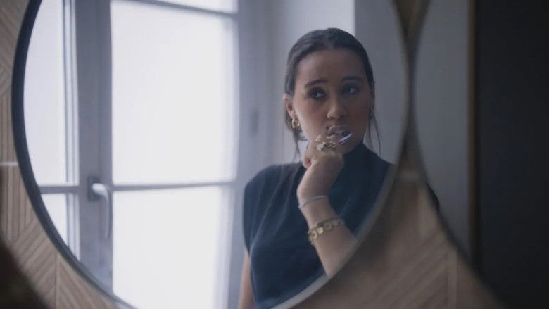 кадр из фильма Des dents blanches... au rire jaune !