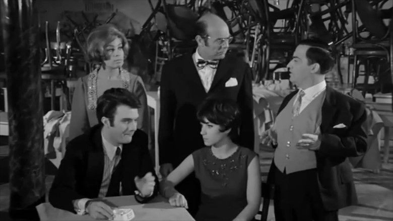 кадр из фильма Ο Τζαναμπέτης