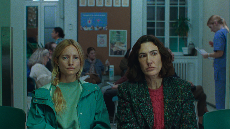 кадр из фильма Две женщины