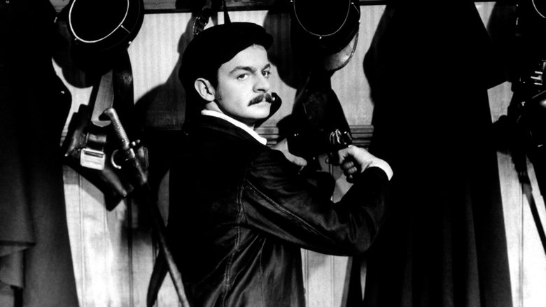 кадр из фильма Золотая Каска