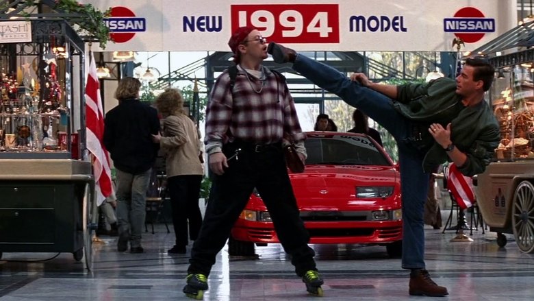 кадр из фильма Патруль времени