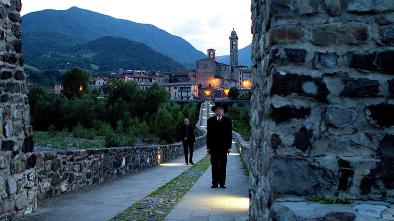 кадр из фильма Кровь моей крови