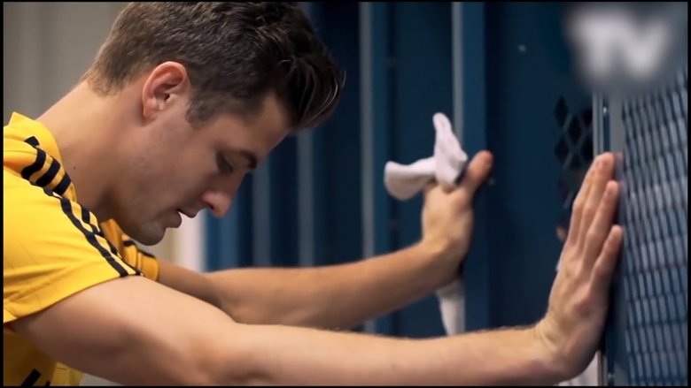 кадр из фильма Alone in the Game