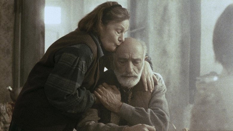 кадр из фильма Маяк