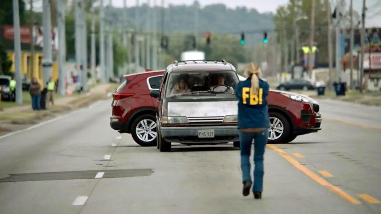 кадр из фильма Беги пока можешь