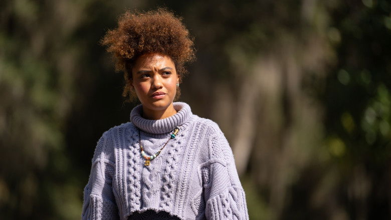 кадр из фильма Молодая жена