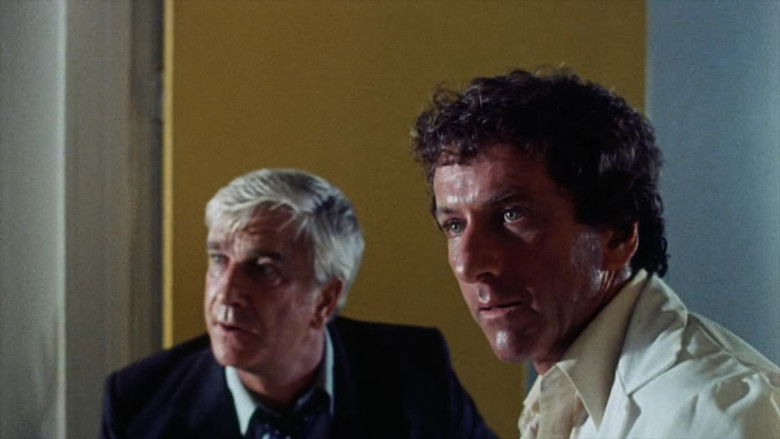 кадр из фильма Город в огне