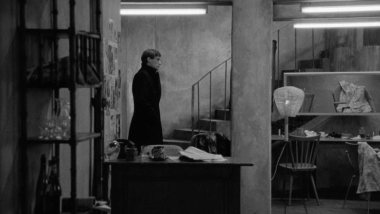 кадр из фильма Из жизни марионеток