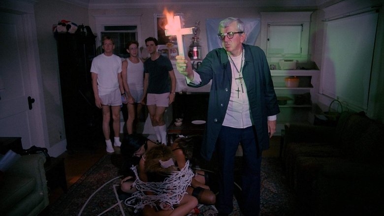 кадр из фильма Кошмарные сёстры