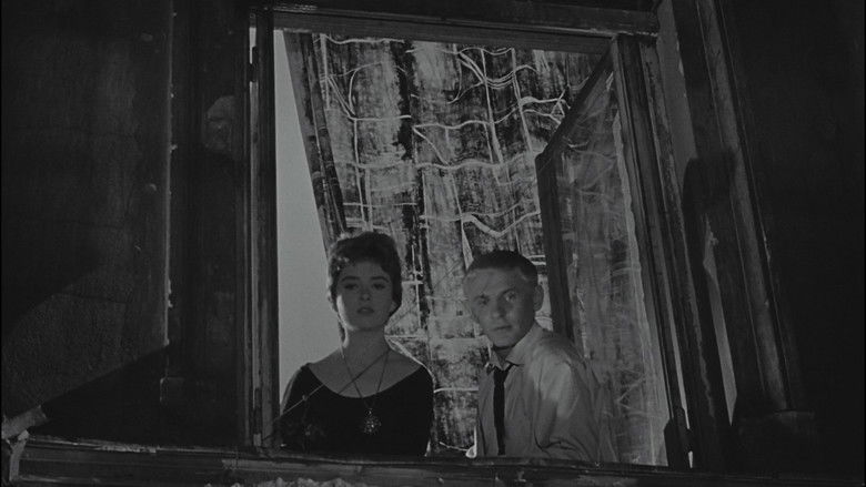 кадр из фильма Niewinni czarodzieje