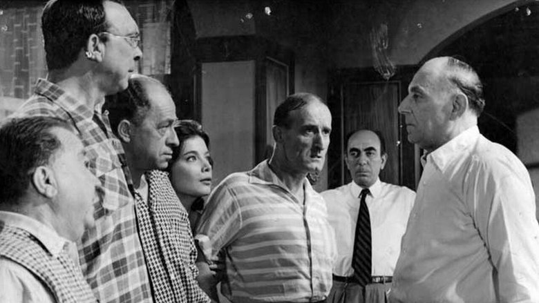 кадр из фильма Η Χιονάτη Και Τα 7 Γεροντοπαλλήκαρα